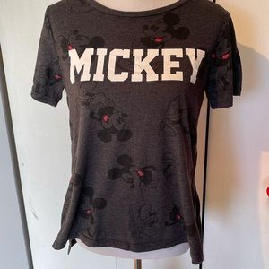 CLOSET CLEAN OUT!! 
Like New - Disney -  Mickey T-shirt